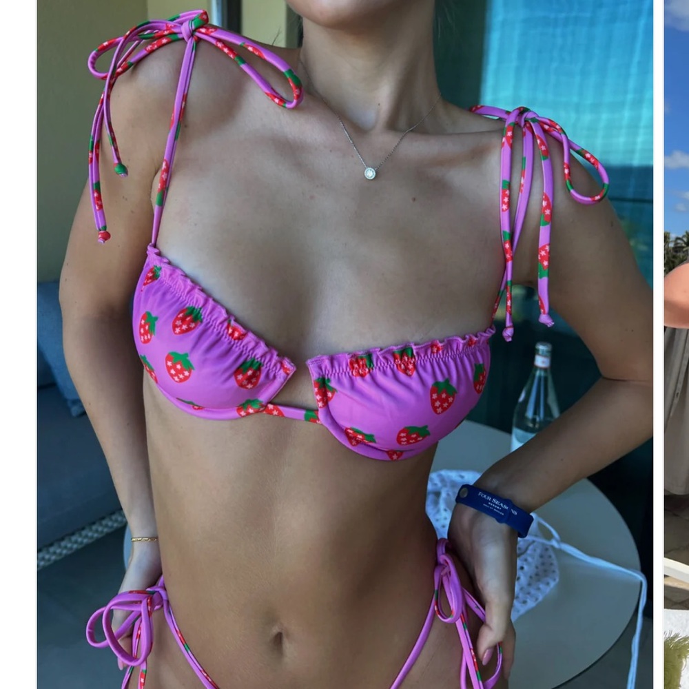 Strawberry Milk Mob Fragola top & bottom - Picture 8 of 8
